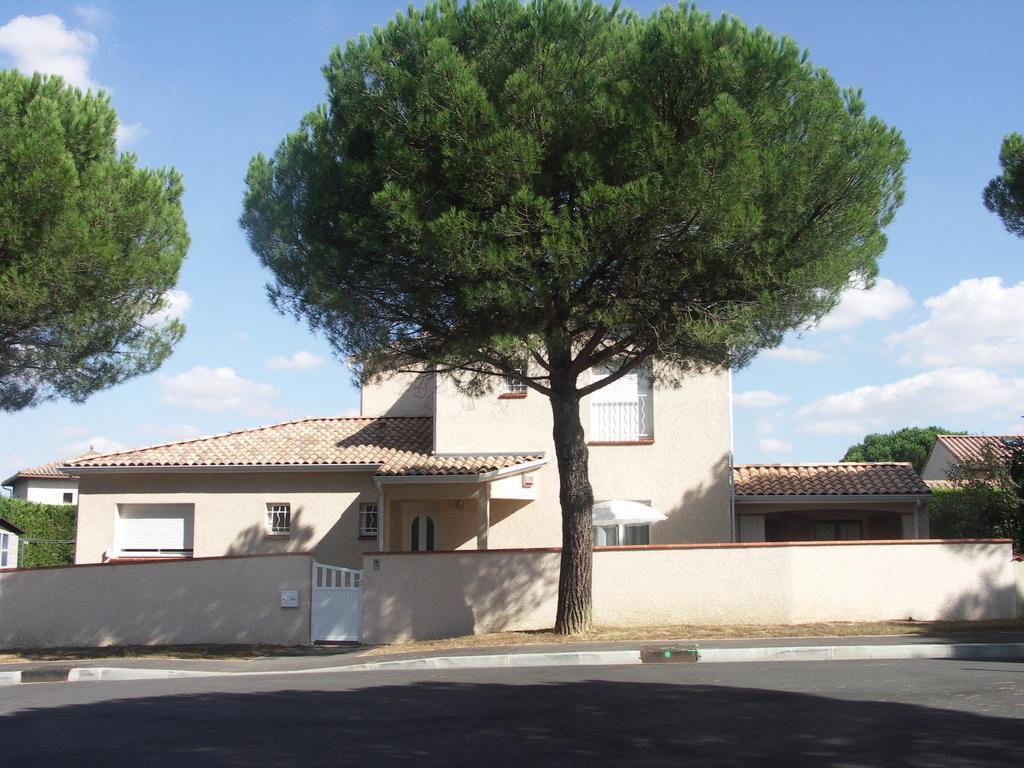 Chambres D'Hotes Le Saint O Detente Exterior foto